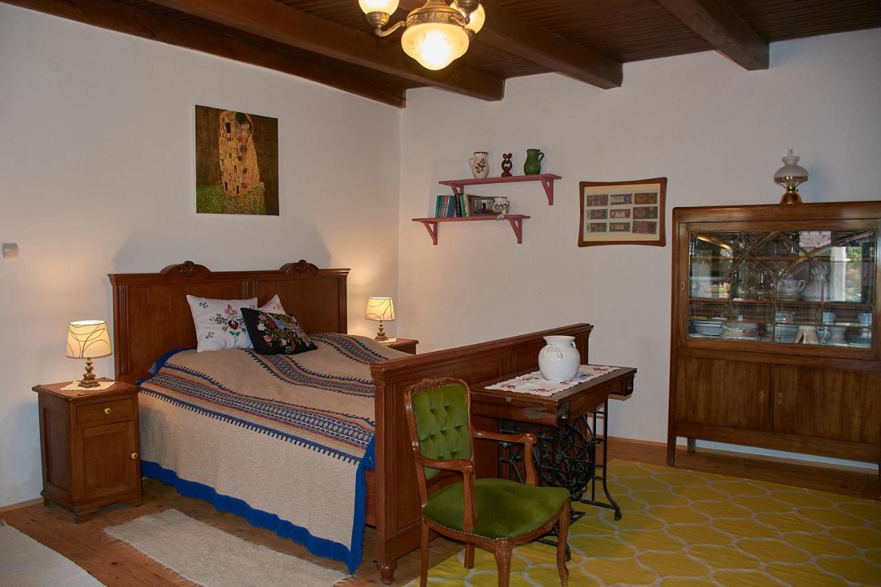 Egkoris Vendeghaz Hotel Bakonyszucs Ngoại thất bức ảnh